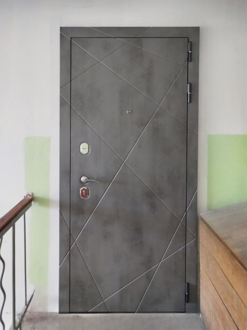 С панелью под бетон